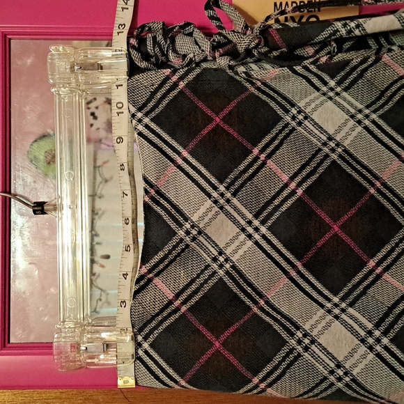 Madden NYC plaid skirt - Picture 4 of 9